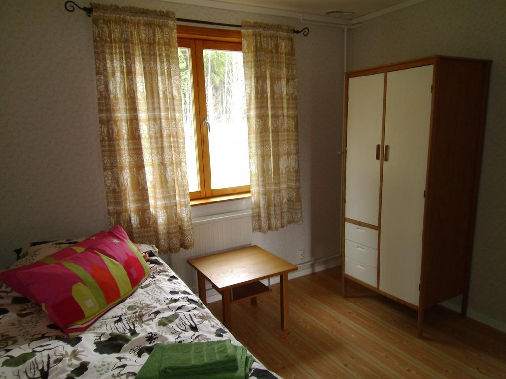 Mellangarden Hostel Vasterbykil Szoba fotó