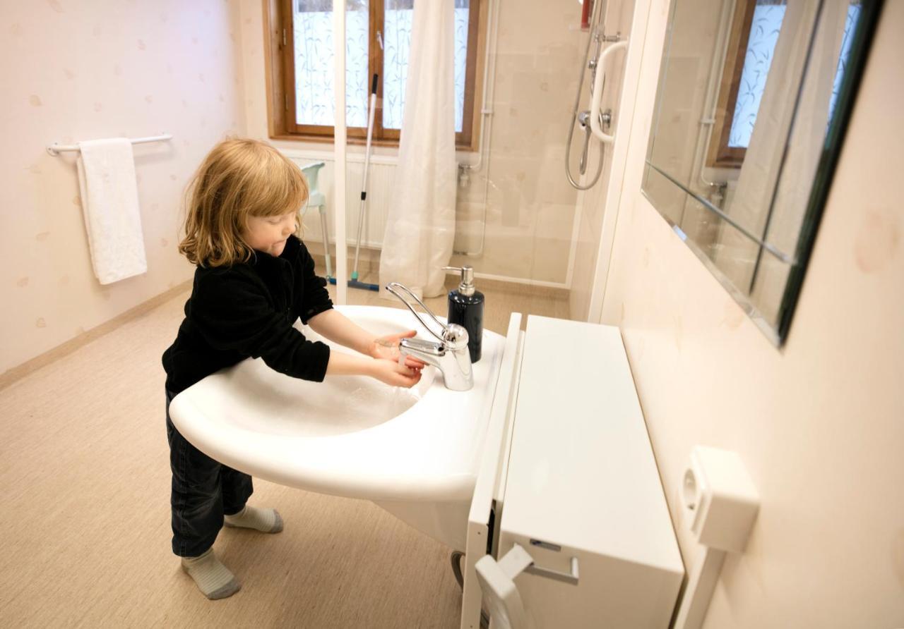 Mellangarden Hostel Vasterbykil Kültér fotó